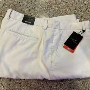 Greg Norman 38 ML75 Microlux 10" Inseam NEW Easy Care, Cool, Stretch